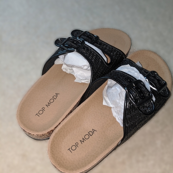 Weave black double buckle slip on sandals - Picture 6 of 7